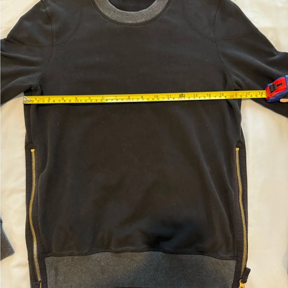 lululemon athletica Black Sweatshirt with Gold Zippers - Picture 6 of 6